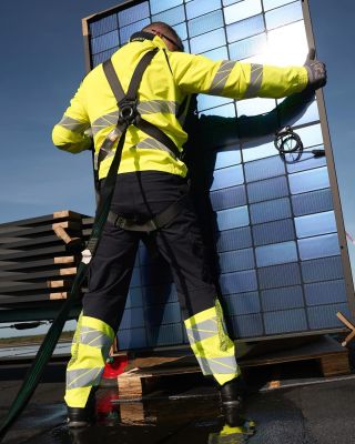 Potřebujete maximální viditelnost, maximální volnost pohybu a funkční detaily? Řada MASCOT® ACCELERATE SAFE nabízí široký...